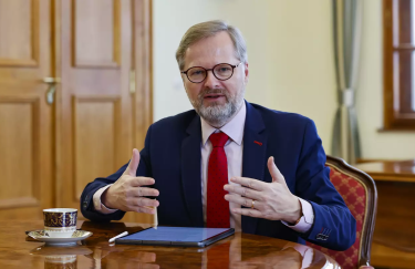 Чеський прем'єр підтримав вступ України до ЄС за спецпроцедурою