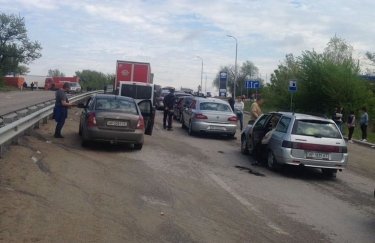 Маріуполь, евакуація, колона автомобілів, українці, окупований Маріуполь