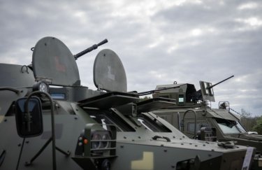 Украина планирует покупать отечественное оружие за счет иностранных партнеров