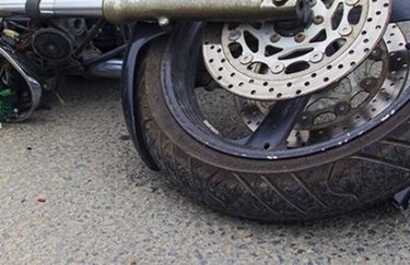 В Харківській області внаслідок вибуху міни загинув мотоцикліст