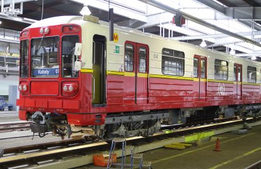 Фото: Facebook/metro.warszawa Варшавське метро передасть Києву 60 вагонів