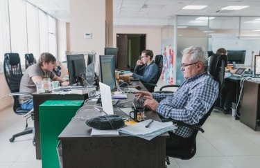 Сейчас в киевский офис ищут около 20 специалистов