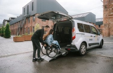 Фото: пресслужба ОККО "Інклюзивний" клас авто від ОККО та Uklon: 8,5 тис км за 5 місяців роботи у Львові
