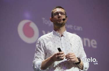 Директор по продажам и обслуживанию "Vodafone Украина" Евгений Булах. Фото: Delo.ua