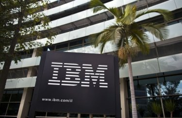 IBM запретила сотрудникам пользоваться флешками