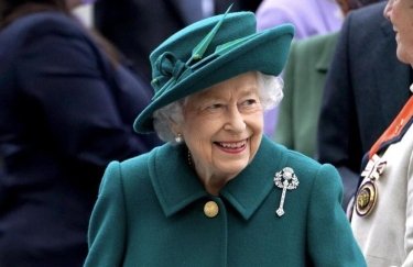 Королева Єлизавета II заразилася коронавірусом