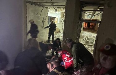 Ночная ракетная атака на Киев: трое погибших и разрушение (ФОТО)