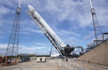 SpaceX вывела на орбиту болгарский спутник и вернула использованную ступень