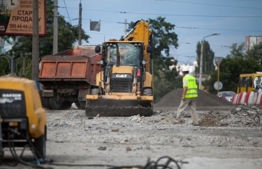 Семь областей использовали менее половины средств, выделенных на ремонт дорог