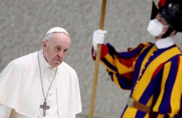 Папа Римський вперше дозволив жінкам голосувати на зборах єпископів
