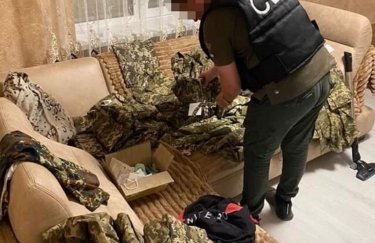 СБУ передала защитникам амуницию на 8 млн грн, конфискованную у мошенников