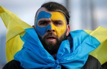 Украинцы считают первоочередными реформами антикоррупционную и реформу здравоохранения