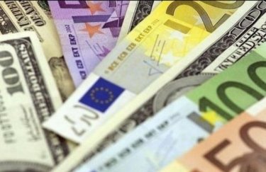 Профицит валюты помог гривне укрепиться. Чего ожидать от доллара и евро на этой неделе