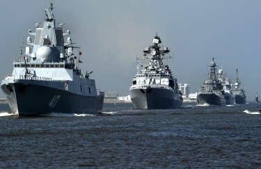 Россия вывела в Черное море 10 кораблей, из них 3 с ракетами "Калибр", - ВМС