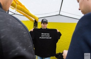 Рада решила поработать в пятницу: законопроекты по евробляхам приняты в первом чтении