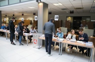 Выборы в Литве. Фото: Delfi / Andrius Ufartas
