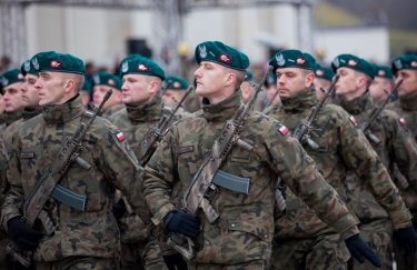 На стороне Украины будут воевать добровольцы из других стран Зеленский подписал указ о безвизовом режиме для иностранных добровольцев