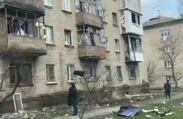 Окупанти знову обстріляли Сєвєродонецьк, пошкоджено школу та дві багатоповерхівки