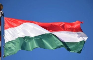 ЄС планує скоротити фінансування Угорщини через корупцію