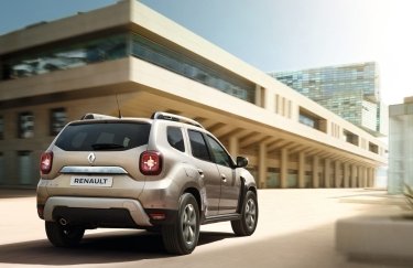 RENAULT Duster