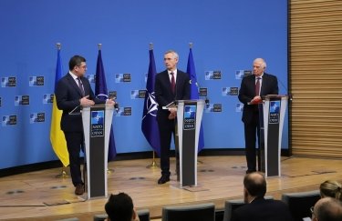 Украина, ЕС и НАТО договорились о координации производства вооружения для Украины