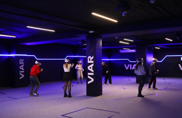 Франшиза VR-арени VIAR: як відкрити бізнес у Європі без розробки всього з нуля