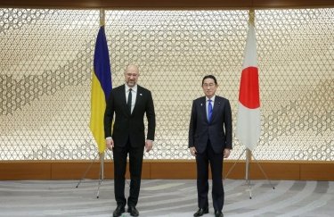 Денис Шмигаль с премьер-министром Японии Фумио Кишидой