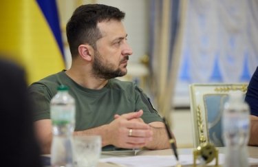 Володимир Зеленський. Фото: пресслужба президента Зеленський зажадав від НАБУ деталей справи про розкрадання запорізькими чиновниками гумдопомоги