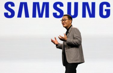 Вице-председатель и главный исполнительный директор Samsung Electronics Inc. Джонг-Хи Хан