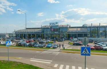 ГБР проводит обыски в аэропортах Запорожья, Киева и на Запорожской таможне