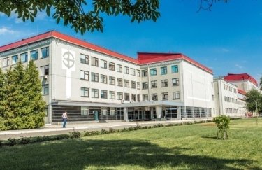 "Собственники 50% акций БХФЗ предлагают купить завод нескольким компаниям", — СМИ