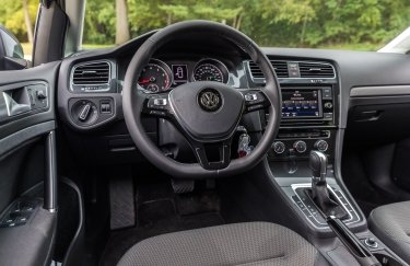 Лідером реєстрацій серед ввезеного секонд-хенду вчергове став Volkswagen Golf