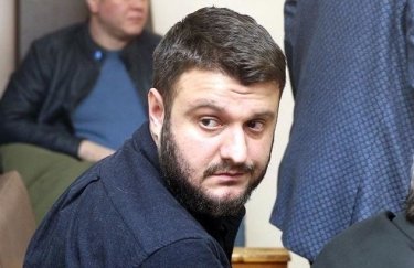 Дело о рюкзаках: Суд снял арест с имущества Авакова-младшего