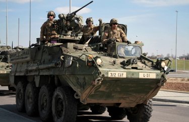 США готують великий військовий пакет для України, але танків в ньому не буде — ЗМІ