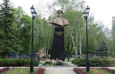 Памятник Жукову в Харькове. Фото: Status Quo