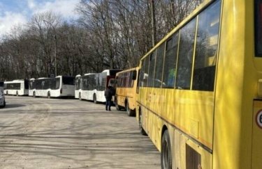 В Запорожской области оккупанты заблокировали движение машин беженцев из Мариуполя