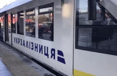 В "Укрзализныце" сообщили об изменениях в маршрутах: какие рейсы задерживаются и изменили направление