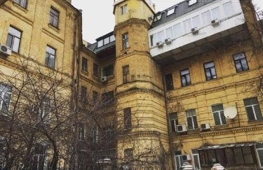 Парцхаладзе призвал не устанавливать кондиционеры на исторических зданиях