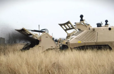 В Україні вже працюють 62 машини GCS-200. Фото: Міноборони. GCS-200