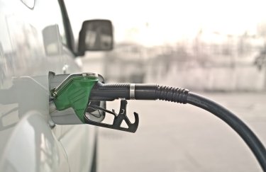 АМКУ начал расследовать причины дефицита топлива на рынке