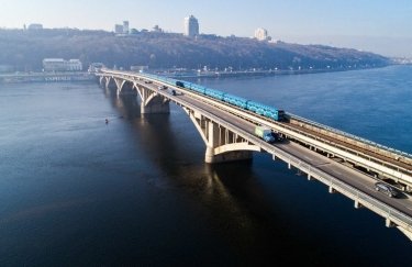 В Киеве капитально отремонтируют мост Метро