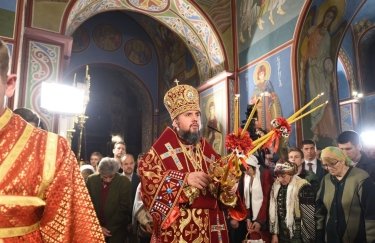 В Україні церкви на Великдень працюватимуть з дотриманням комендантської години