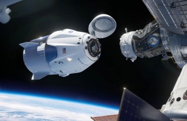 Стыковка Crew Dragon с МКС. Скриншот из видео
