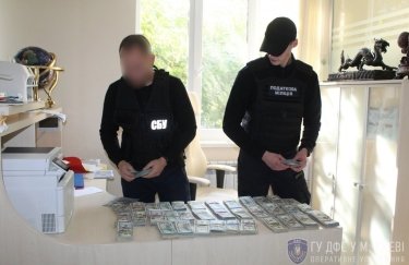 В Киеве налоговики и СБУ ликвидировали "центр минимизации таможенных платежей" (ФОТО)