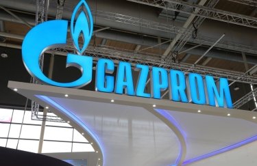 Выручка "Газпрома" от экспорта газа обвалилась почти вдвое