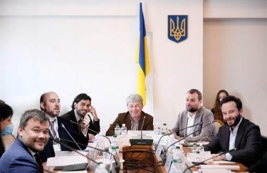 Земельно-культурный дерибан: в чем обвиняют нового министра культуры Ткаченко