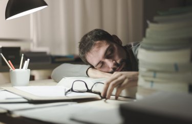 Вечное недосыпание для нашего разума: 10 опасностей недостатка сна