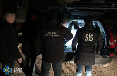 СБУ совместно со спецслужбой Молдовы ликвидировали международный канал побега "уклонистов" в ЕС (ВИДЕО)