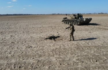 Российский военный сдал танк за вознаграждение в $ 10 тысяч