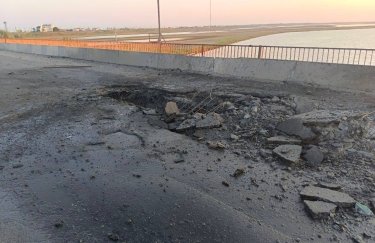 Оккупанты сообщают об ударе по Чонгарскому мосту, соединяющему Херсонщину с Крымом (ФОТО)